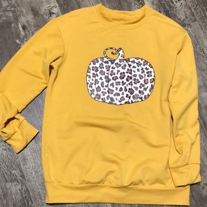 Cheetah Pumpkin sweatshirt